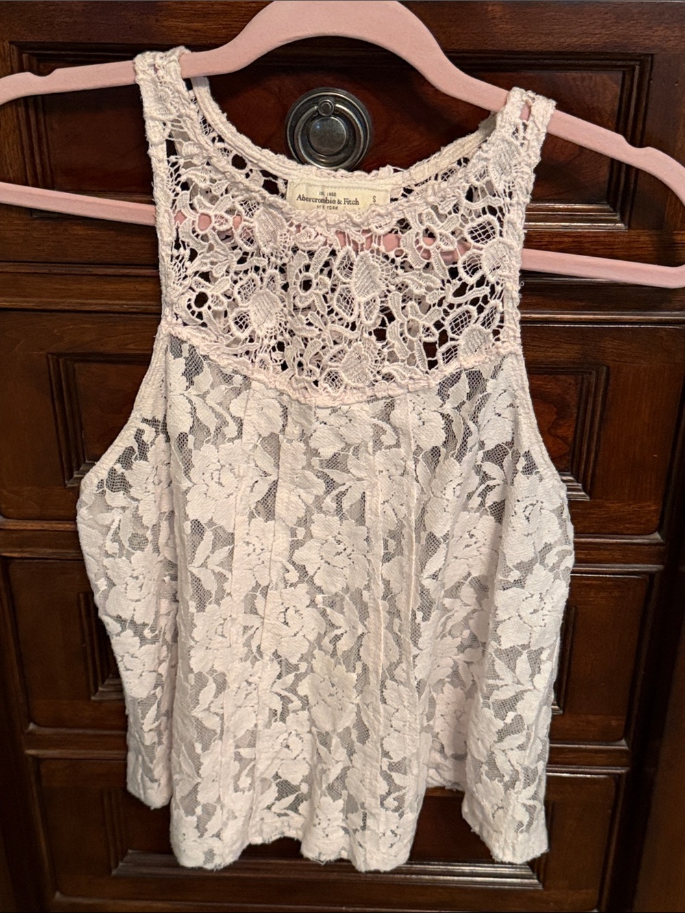 Abercrombie & Fitch Women's Cream/Lt Pink Lace Crochet Camisole